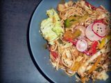 Recette Salade de nouilles chinoises à la vinaigrette soja-cacahuète