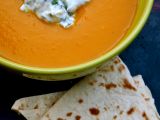 Recette Soupe de carotte au safran & orange avec une creme de fromage blanc au gingembre & coriandre