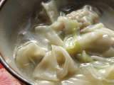 Recette Wantan soup - soupe de ravioli au porc