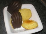 Recette Mini madeleines à la vanille et coque au chocolat