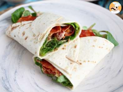Recette Sandwich wrap au chorizo, avocat et tomates